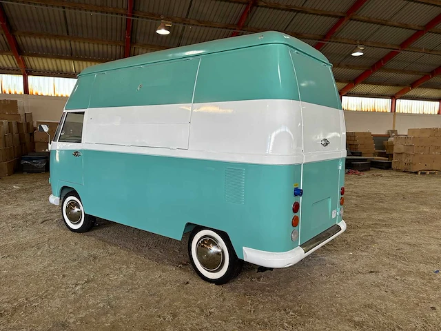 2024 tune pst-tn100 foodtruck - afbeelding 26 van  28