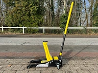 2024 ultratoolz 4 ton garagekrik - afbeelding 1 van  8