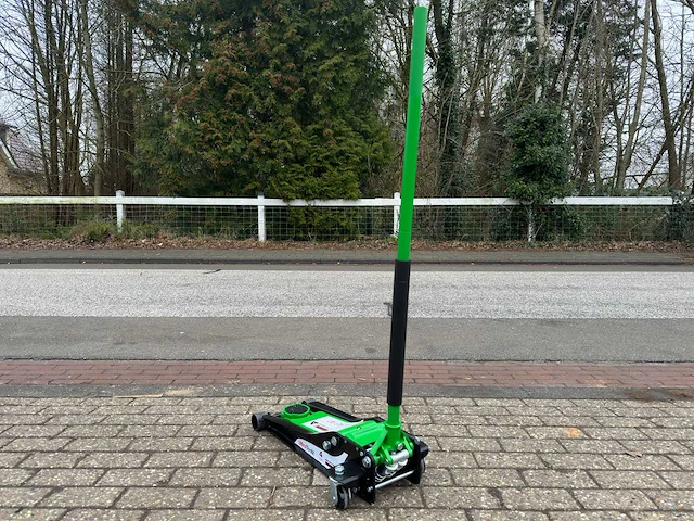 2024 ultratoolz 4 ton garagekrik - afbeelding 4 van  8