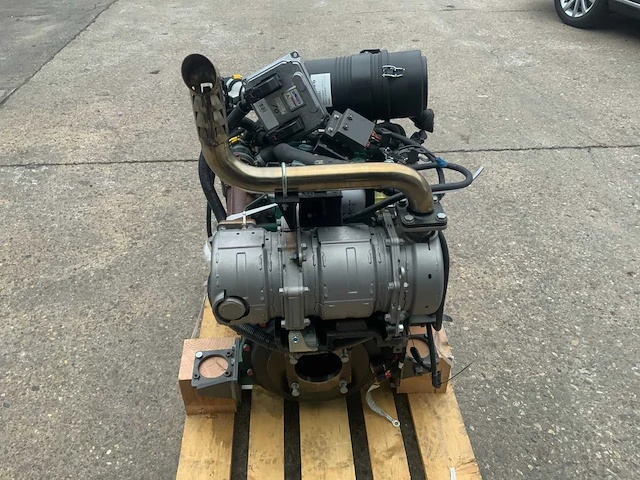 2024 volvo d2.6h-te05 dieselmotor - afbeelding 8 van  13