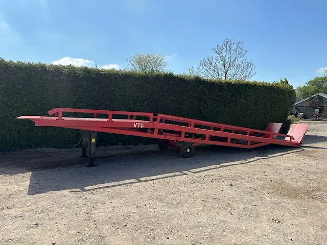2024 vtc 10t laadbrug / laad dock - afbeelding 7 van  13