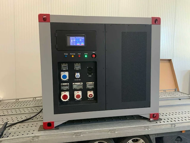 2024 vvu energy site booster 100kwh batterijopslag - afbeelding 2 van  9