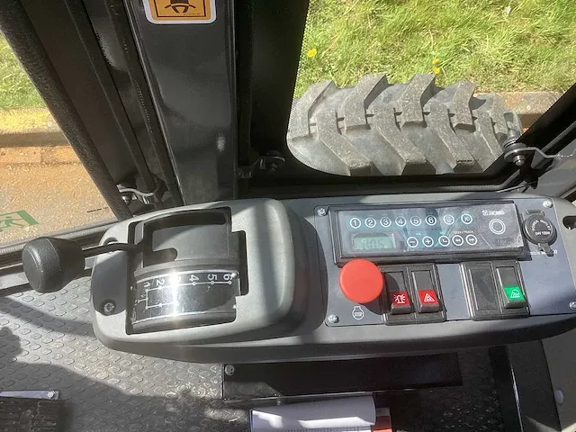 2024 xcmg gr135 grader - afbeelding 16 van  40