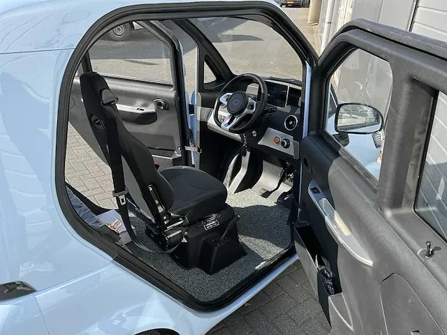 2024 yumbo elektrische brommobiel / 45 km auto - afbeelding 11 van  24