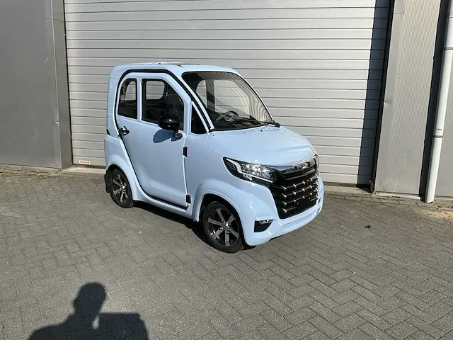 2024 yumbo elektrische brommobiel / 45 km auto - afbeelding 20 van  24
