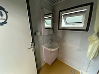 2025 - badkamer unit toilet met douche - afbeelding 2 van  14