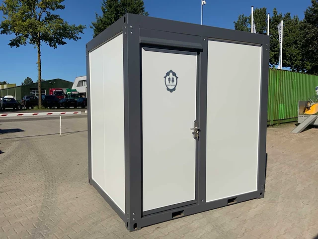 2025 - badkamer unit toilet met douche - afbeelding 1 van  14