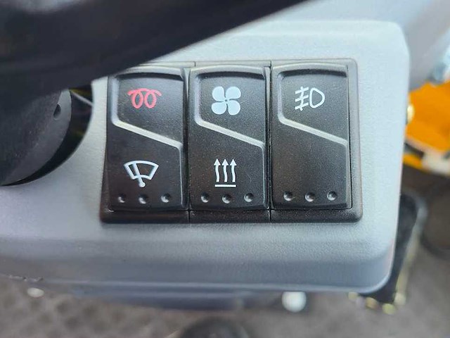 2025 - blanche - tw36 - shovel - afbeelding 15 van  25