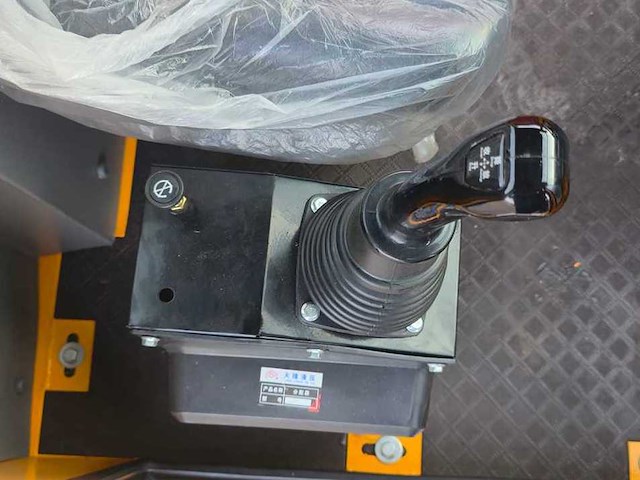 2025 - blanche - tw36 - shovel - afbeelding 10 van  25