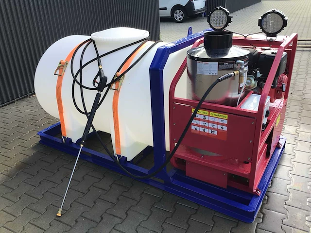 2025 - blue viper - industrial hot water 276 bar - hogedrukreiniger met tank - afbeelding 33 van  37