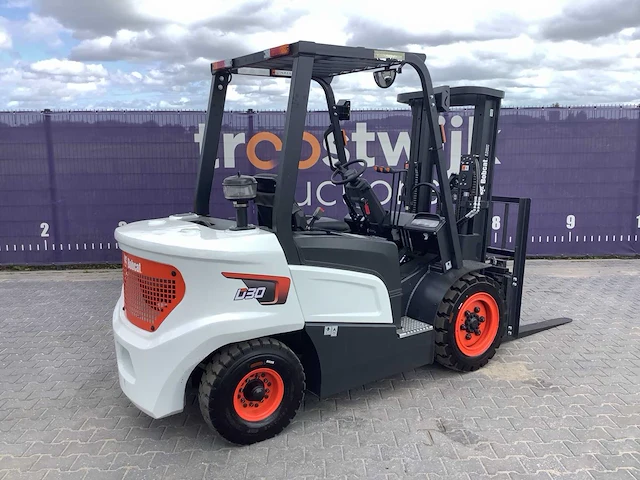 2025 - bobcat - d30nx- vorkheftruck - unused - afbeelding 10 van  15