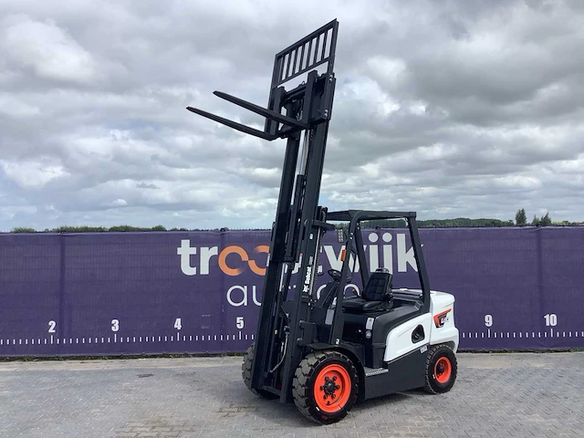 2025 - bobcat - d30nx- vorkheftruck - unused - afbeelding 11 van  15