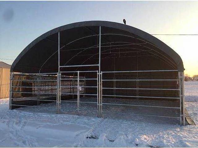 2025 - easy-going - (8x8x4,0 meter) - dierenverblijf / shelter 8 meter - afbeelding 1 van  14