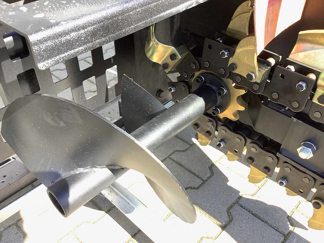 2025 - easy-going - trencher - kettinggraver voor schranklader / skidsteer - afbeelding 3 van  21