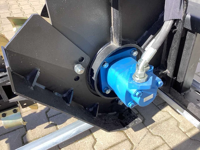 2025 - easy-going - trencher - kettinggraver voor schranklader / skidsteer - afbeelding 9 van  21