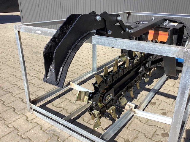2025 - easy-going - trencher - kettinggraver voor schranklader / skidsteer - afbeelding 21 van  21