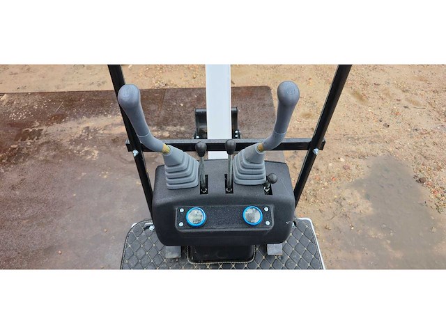 2025 - jpc - kv12 - wit - minigraafmachine - afbeelding 12 van  13