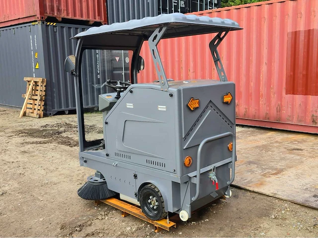 2025 - okg - dy-1400p - straatveegmachine - afbeelding 12 van  20