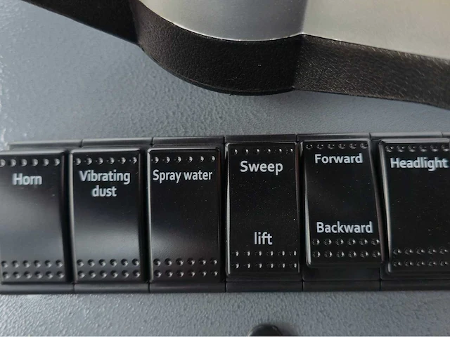 2025 - okg - dy-2000 - straatveegmachine - afbeelding 16 van  29