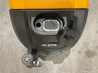 2025 - rte fs40 schoonmaakwagen - afbeelding 17 van  19