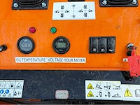 2025 - sdlool - 36c - oranje - shovel - afbeelding 3 van  18