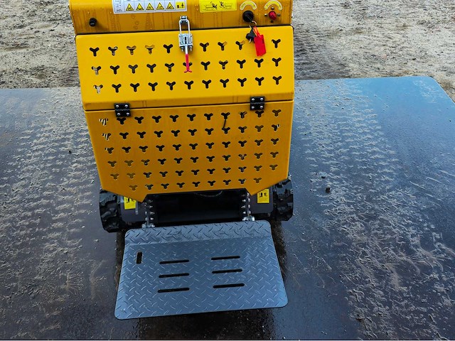 2025 - sdlool - jbc400 - betonmolen - afbeelding 14 van  18