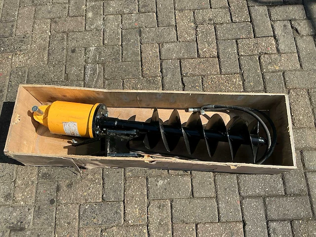 2025 auger kv-200 grondboor - afbeelding 2 van  5