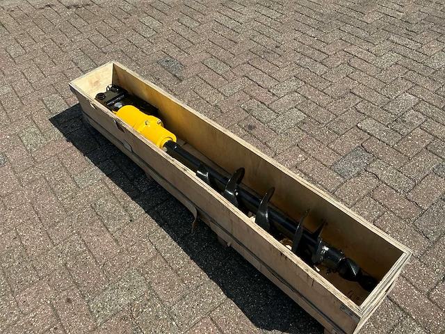 2025 auger kv-200 grondboor - afbeelding 4 van  11