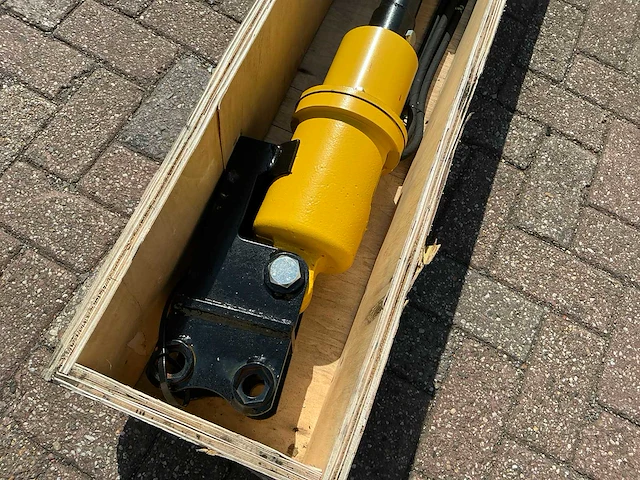 2025 auger kv-200 grondboor - afbeelding 7 van  11