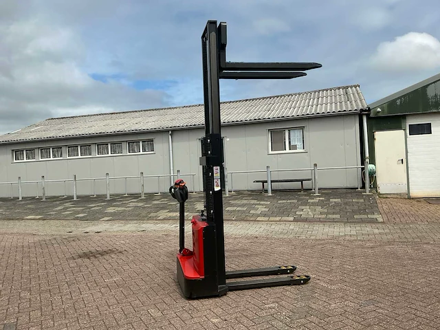 2025 bauer 1500 stapelaar - afbeelding 11 van  12