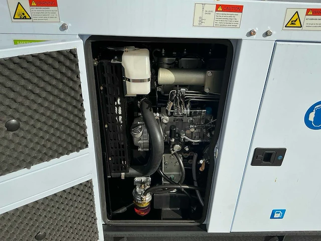 2025 bauer gfs-24 stroomgenerator - afbeelding 8 van  17