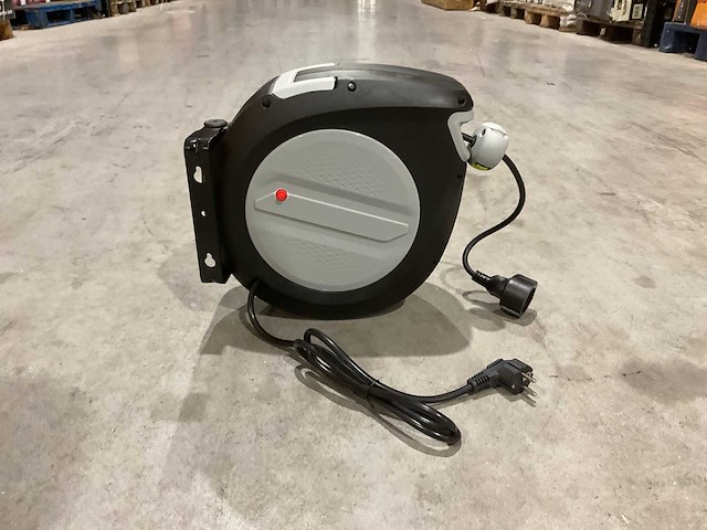 2025 benson 15 meter 015103 verlengkabelhaspels en -snoer - afbeelding 8 van  13