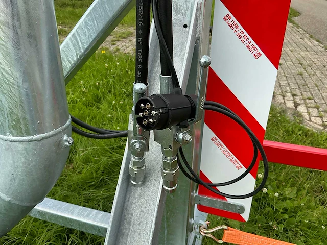 2025 beregenings / mest brug 8m breed - afbeelding 20 van  32