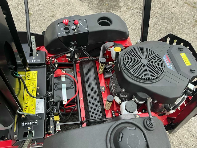 2025 bluebird industries ztr50l pro grasmaaier - afbeelding 22 van  27
