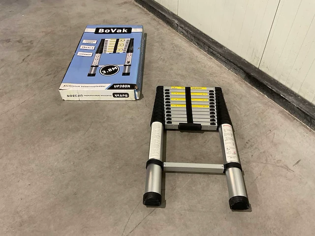 2025 bovak aluminium telescoopladder up380n - afbeelding 10 van  39