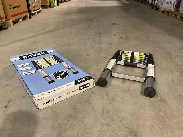 2025 bovak aluminium telescoopladder up380n - afbeelding 1 van  39