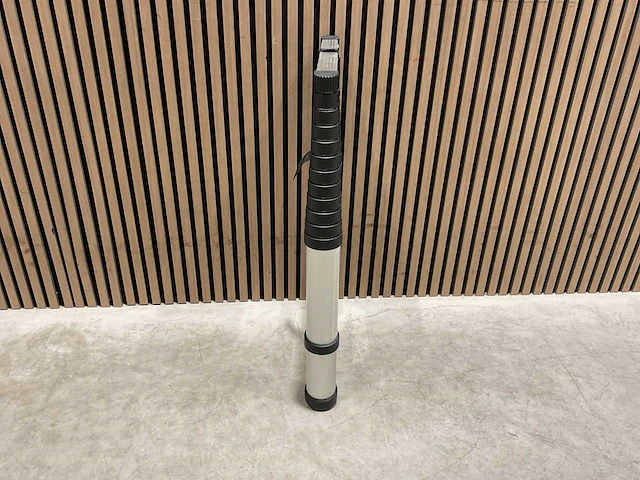 2025 bovak aluminium telescoopladder up380n - afbeelding 27 van  39