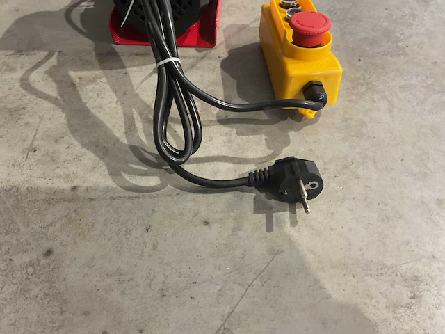 2025 boxer bx-561 250kg elektrische kettingtakel - afbeelding 7 van  16