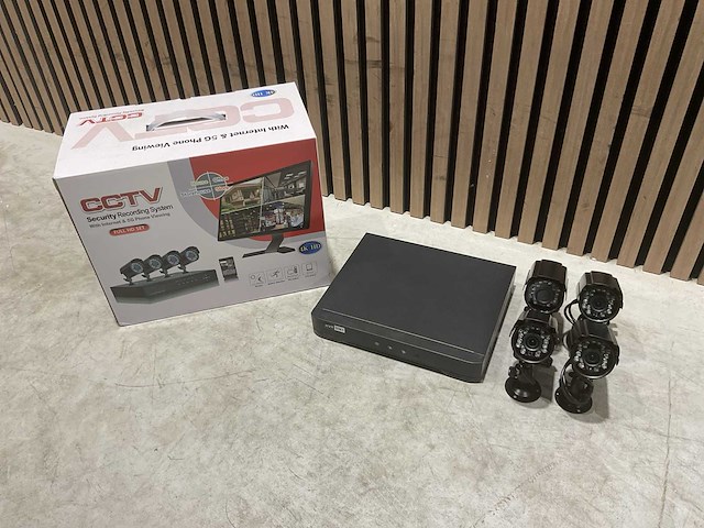 2025 cctv security recording system with internet & 5g phone viewing beveiligingscamera - afbeelding 1 van  65