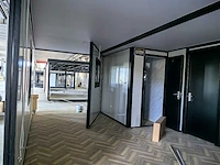 2025 compleet deluxe 12x6 meter mobiele woonunit met 3 slaapkamers en keuken 72m3 - afbeelding 12 van  16