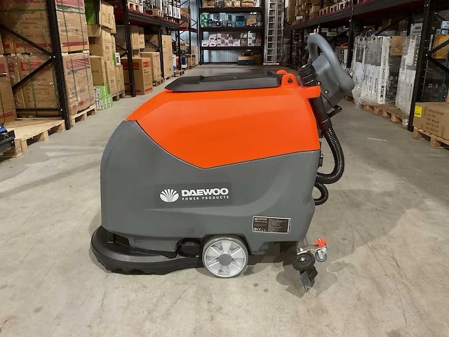 2025 daewoo dafl50a vloerreiniger - afbeelding 12 van  24