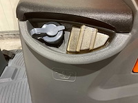 2025 daewoo dafr70 vloerreiniger - afbeelding 11 van  35