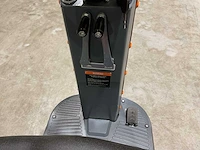 2025 daewoo dafr70 vloerreiniger - afbeelding 26 van  35