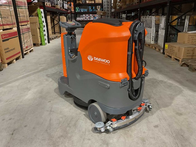2025 daewoo dafr70 vloerreiniger - afbeelding 4 van  35