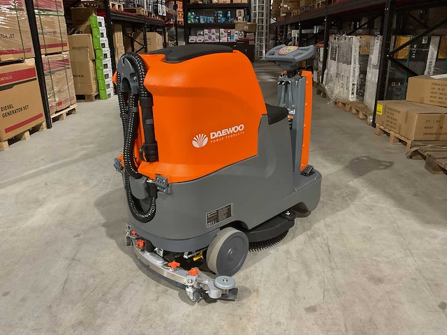 2025 daewoo dafr70 vloerreiniger - afbeelding 23 van  35