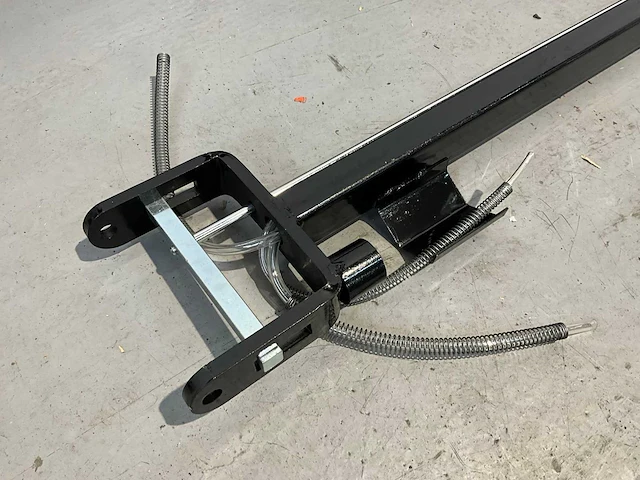 2025 daewoo dahj 80t hydrolic garagekrik - afbeelding 15 van  15