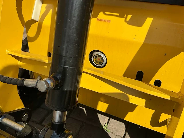 2025 dozer skid steer - afbeelding 11 van  13