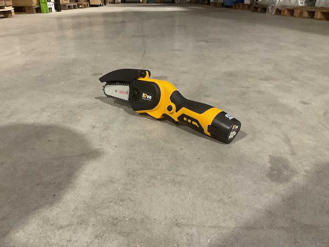 2025 dw bs8020 kettingzaag - afbeelding 15 van  15