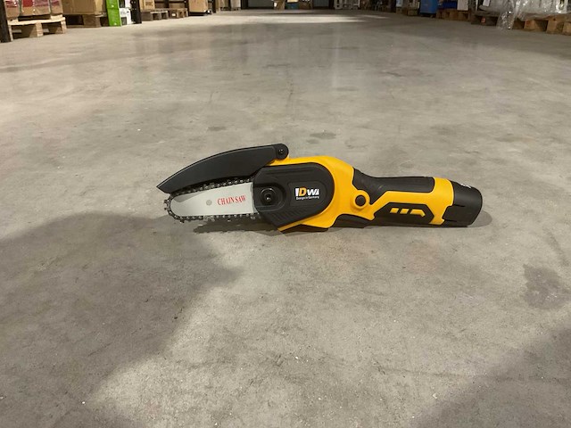 2025 dw bs8020 kettingzaag - afbeelding 2 van  15