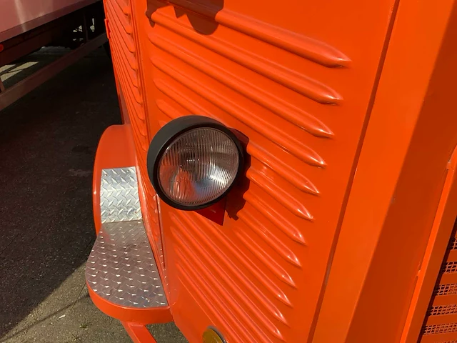 2025 e-foodtruck 45km/h - afbeelding 20 van  83